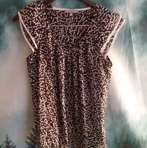 NY Collection Black&White Polka dot Blouse.